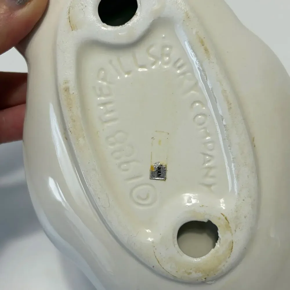 Vintage 1988 Pillsbury Doughboy Ceramic Spoon Rest Made in Taiwan Kitchen Decor